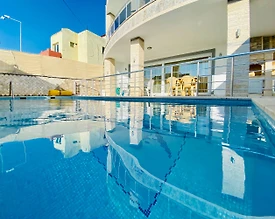 Kuşadası Kadınlar Denizi'nde Doğayla İç İçe, Özel Havuzlu, Kiralık Villa - 3