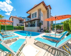 Fethiye Ölüdeniz'de Geniş Gruplara Uygun, Özel Havuzlu, Konforlu Villa - 2