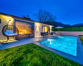 Muğla Fethiye'de Yemyeşil Bahçeli, Özel Havuzlu, Kiralık Villa - 2