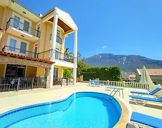 Ölüdeniz'de Kalabalık Ailelere Uygun, Özel Havuzlu, Müstakil Villa - 1