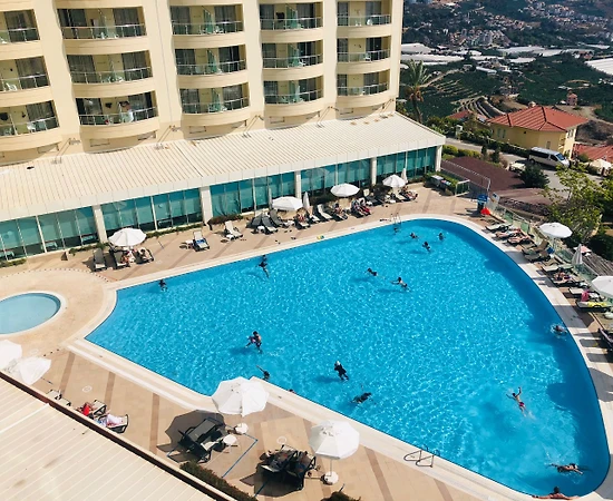 Alanya Kargıcak'ta Tesis İçerisinde, Ortak Havuzlu, Konforlu Suit - 1