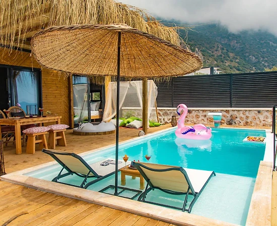 Kaş İslamlar'da Enfes Deniz Manzaralı, Özel Havuzlu, Tiny House - 1