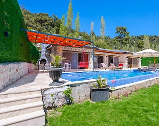 Kaş İslamlar'da Deniz Manzaralı, Sonsuzluk Havuzlu, Lüks Villa - 1