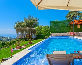 Kaş İslamlar'da Deniz Manzaralı, Sonsuzluk Havuzlu, Lüks Villa - 3