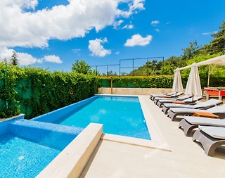 Kaş İslamlar'da Kalabalık Ailelere Uygun, Özel Havuzlu, Şık Villa - 5