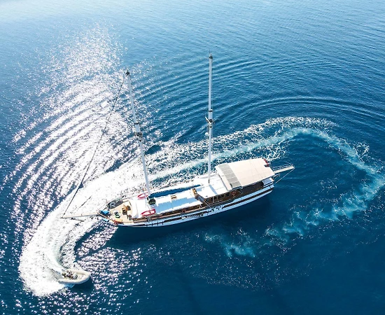 Bodrum Limanı'nda Eşsiz Sonsuzluğa Uzanacağınız, 18 Kişilik Gulet - 1