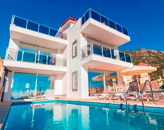 Kaş Kalkan'da Denize Yakın, Özel Havuzlu, Muhafazakar Villa - 1