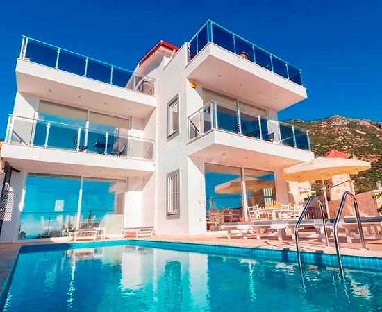 Kaş Kalkan'da Denize Yakın, Özel Havuzlu, Muhafazakar Villa - 1