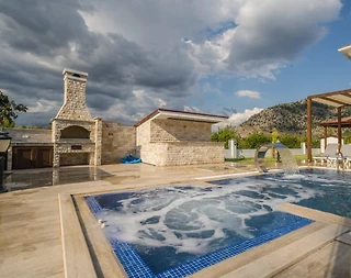 Muğla Ortaca'da Muhteşem Doğa Manzaralı, Özel Havuzlu, Lüks Villa - 5