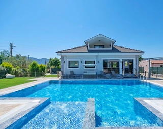 Muğla Ortaca'da Doğa Manzaralı, Özel Havuzlu, Kiralık Villa - 2