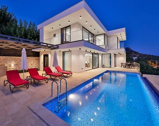 Kaş Üzümlü'de Enfes Manzaraya Sahip, Özel Havuzlu, Lüks Villa - 2