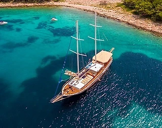 Bodrum'da Enfes Sularda, 5 Kabinli, Kiralık Lüks Gulet - 2