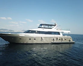 Muğla Göcek'te Modern Tasarıma Sahip, 26 Metre, Lüks Motoryat - 3