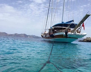 Bodrum'da Göz Alıcı Maviliklerde, Tüm İhtiyacınızı Karşılayacak Gulet - 4