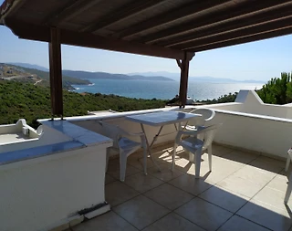 Muğla Milas'ta Plajlı Sitede, Deniz Manzaralı, Tripleks Villa - 4