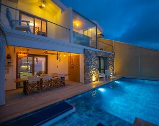 Fethiye Faralya'da Eşsiz Deniz Manzaralı, Sonsuzluk Havuzlu, Şık Villa - 4