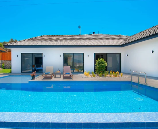 Kaş Gelemiş'te Enfes Doğada, Özel Havuzlu, Jakuzili, Kiralık Villa - 1