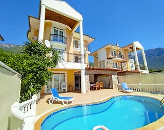 Fethiye Ölüdeniz'de Ölüdeniz Plajına Yakın, Özel Havuzlu, Kiralık Villa - 2