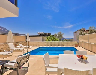 Kaş Kalkan'da Deniz Manzaralı, Özel Havuzlu, 6 Kişilik Lüks Villa - 4