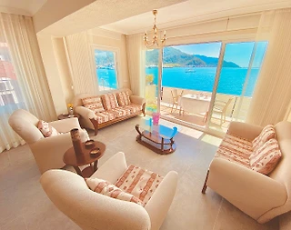 Marmaris'te Merkezi Konumda, Deniz ve Doğa Manzaralı, Tatil Evi - 4