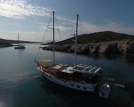 Bodrum'da Mavi Yolculuk Sunan, 8 Kişilik, Konforlu Gulet - 2