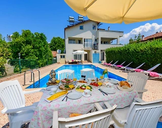 Muğla Fethiye'de Kalabalık Ailelere Uygun, Özel Havuzlu, Tatil Evi - 1