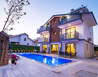 Fethiye'de Ferah Bahçeli, Özel Havuzlu, Jakuzili Villa - 2