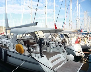 Fethiye'de Modern Dekorasyona Sahip, 8 Kişilik Yelkenli - 4