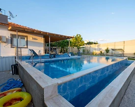 Fethiye Çamköy'de Geniş Bahçeli, Özel Havuzlu, 4 Kişilik Villa - 2