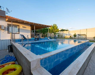 Fethiye Çamköy'de Geniş Bahçeli, Özel Havuzlu, 4 Kişilik Villa - 2