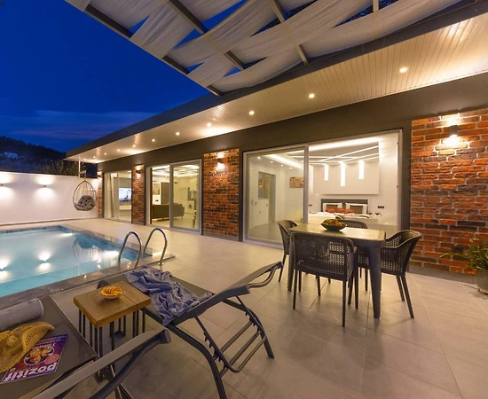 Kaş İslamlar'da Muhteşem Doğada, Özel Havuzlu, Şirin Balayı Villası - 1