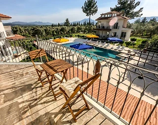 Muğla Köyceğiz'de Doğa İçerisinde, Ortak Havuzlu, Şık Kiralık Villa - 3