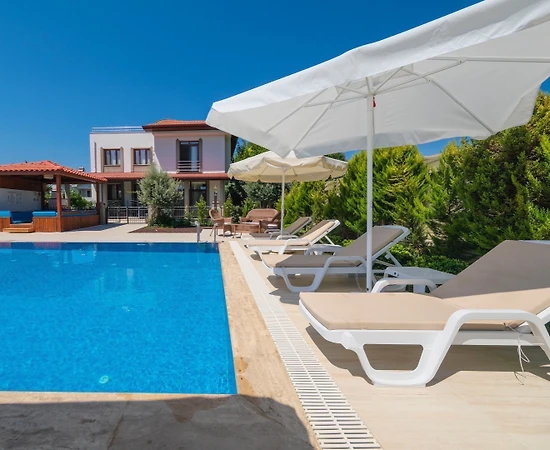 Muğla Ortaca'da Enfes Doğada, Özel Havuzlu, Bahçeli, Kiralık Villa - 1