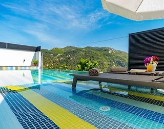 Kalkan İslamlar'da Ultra Lüks, Sonsuzluk Havuzlu, Sinema Odalı Villa - 4