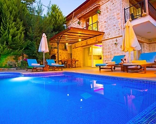 Kaş İslamlar'da Muhafazakar, Özel Havuzlu, Jakuzili, Modern Villa - 5