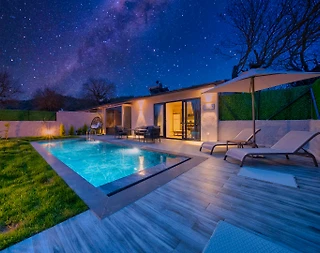 Muğla Fethiye'de Yemyeşil Bahçeli, Özel Havuzlu, Kiralık Villa - 1