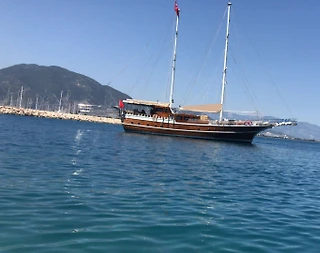 Muğla Fethiye'de 5 Kabinli, 10 Kişilik, Kaptanlı Kiralık Gulet - 2