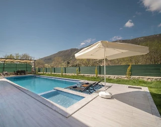 Kaş Hacıoğlan'da Enfes Doğada, Özel Havuzlu, Lüks Villa - 3