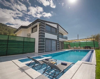 Kaş Hacıoğlan'da Enfes Doğada, Özel Havuzlu, Lüks Villa - 1