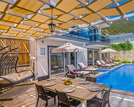 Kaş İslamlar'da Geniş Ailelere Uygun, Özel Havuzlu, Ferah Villa - 3