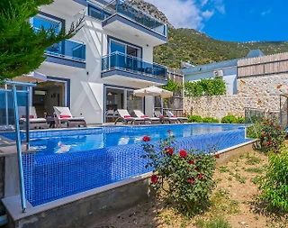 Kaş İslamlar'da Geniş Ailelere Uygun, Özel Havuzlu, Ferah Villa - 5