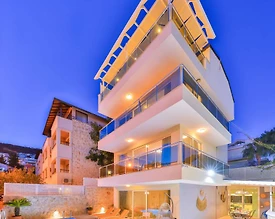 Kaş Kalkan'da Enfes Deniz Manzaralı, Özel Havuzlu, Ferah Villa - 2