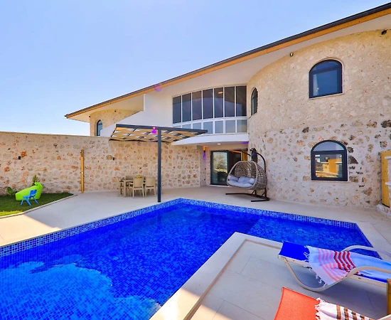 Muğla Seydikemer'de Ailelere Uygun, Özel Havuzlu, Jakuzili Villa - 1
