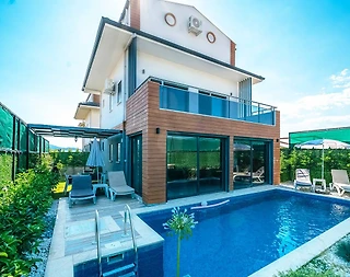 Fethiye Karaçulha'da Geniş Ailelere Uygun, Özel Havuzlu, Kiralık Villa - 1