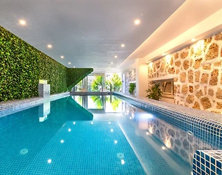 Kaş Bezirgan'da Plaja Yakın, Kapalı Havuzlu, Modern Balayı Villası - 2