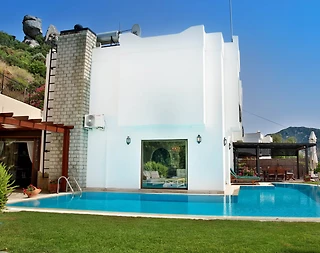 Bodrum Yalıkavak'ta Dinginlik Veren, Özel Havuzlu, Kiralık Villa - 2