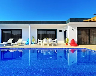 Kaş İslamlar'da Keyifli Doğa İçerisinde, Özel Havuzlu, Kiralık Villa - 2