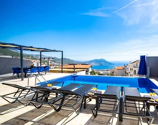 Kaş İslamlar'da Ahşap Mimarili, Sonsuzluk Havuzlu, Kiralık Villa - 3