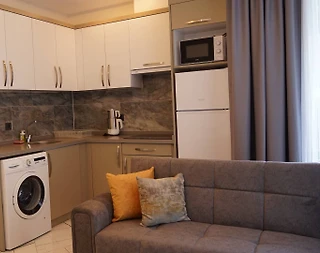 Kuşadası'nda Merkezi Konumda, Plaja Yakın, Kiralık Lüks Suit - 5