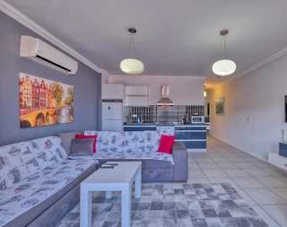 Çeşme Dalyan'da Deniz Manzaralı, 1+1, Konforlu, Apart Suit - 3